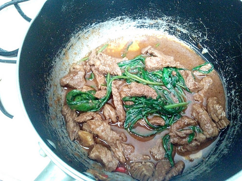 Quick Recipe: Sate Beef with spinach